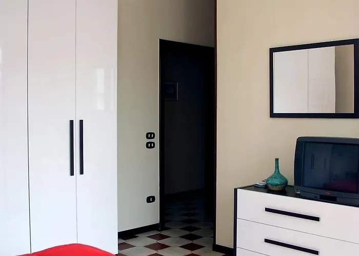 Couette-café Via Cosimo De Giorgi