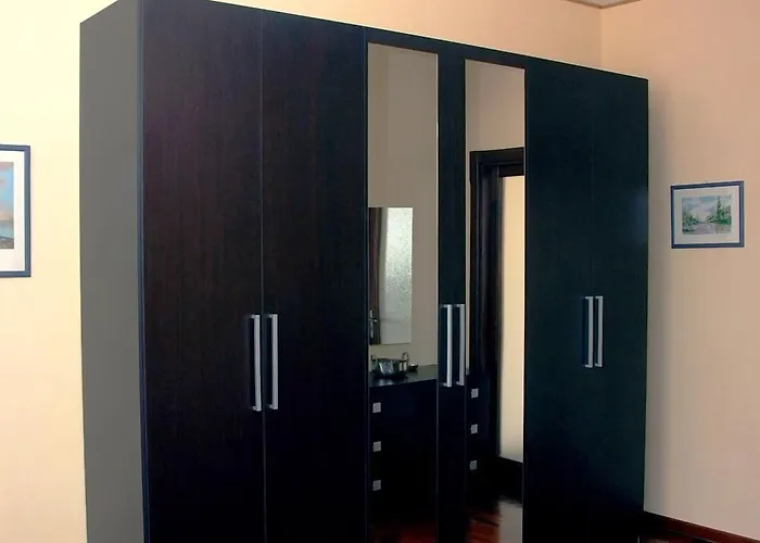 Via Cosimo De Giorgi Bed and breakfast 2*